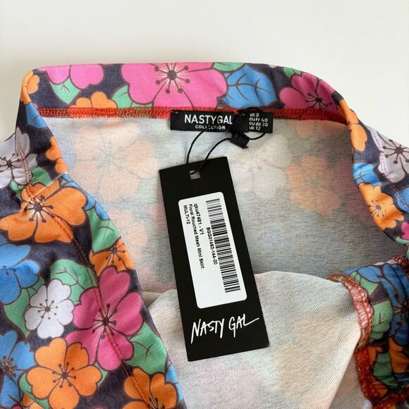 Nasty Gal NWT Tropical Hawaiian Floral Ruched Bodycon Mini Skirt Size 8 - Picture 5 of 8